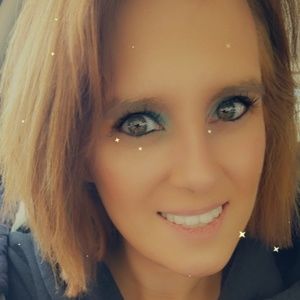 Meet your Posher, Kait